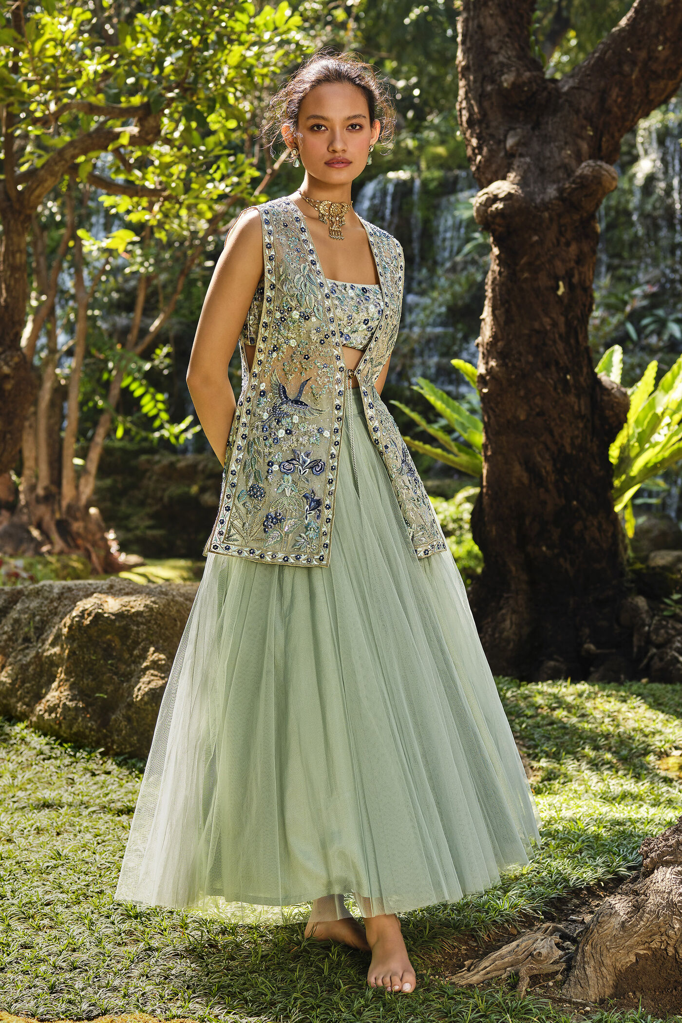 Ardis Embroidered Silk Skirt Set - Sage