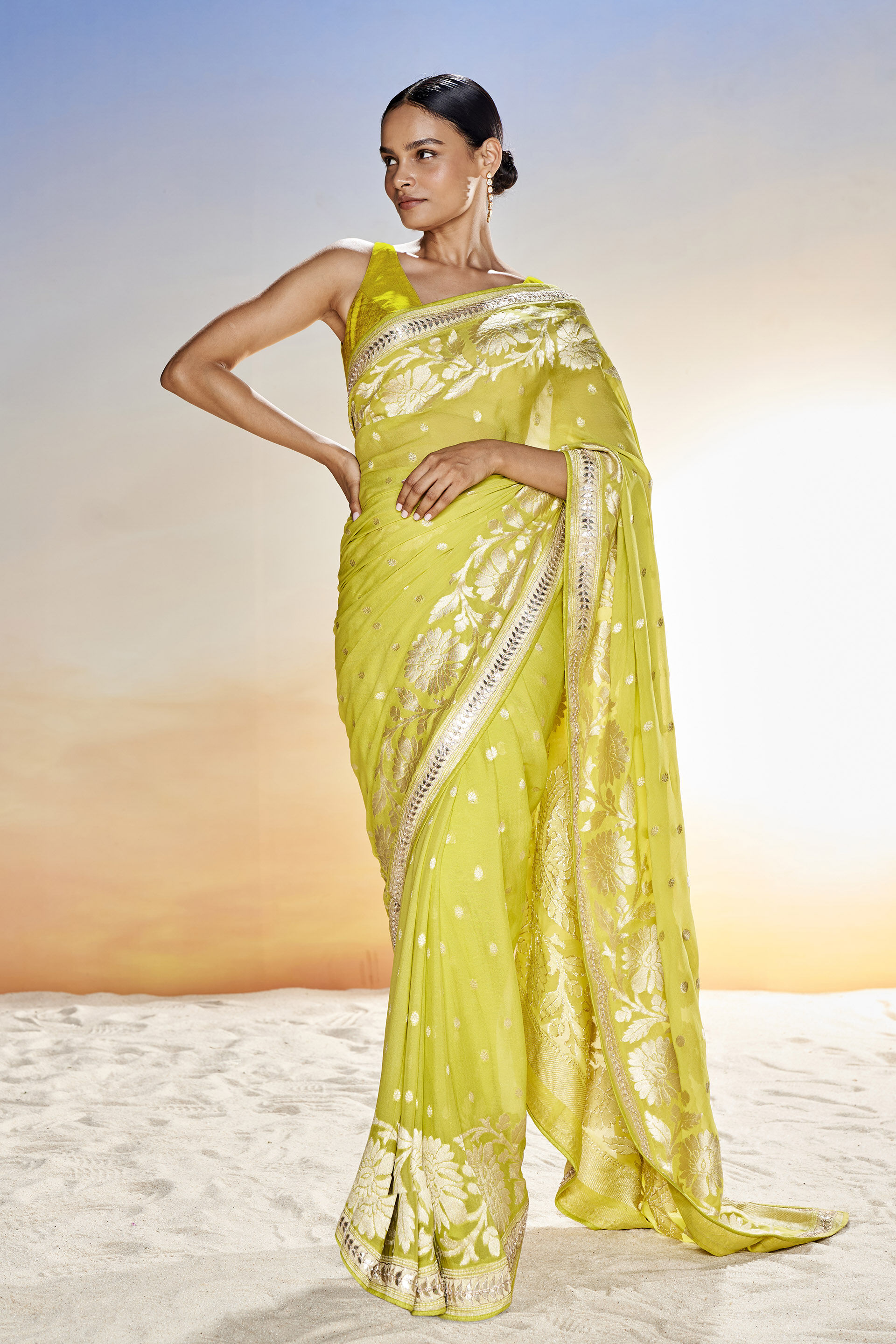 Anita dongre sarees online 2025