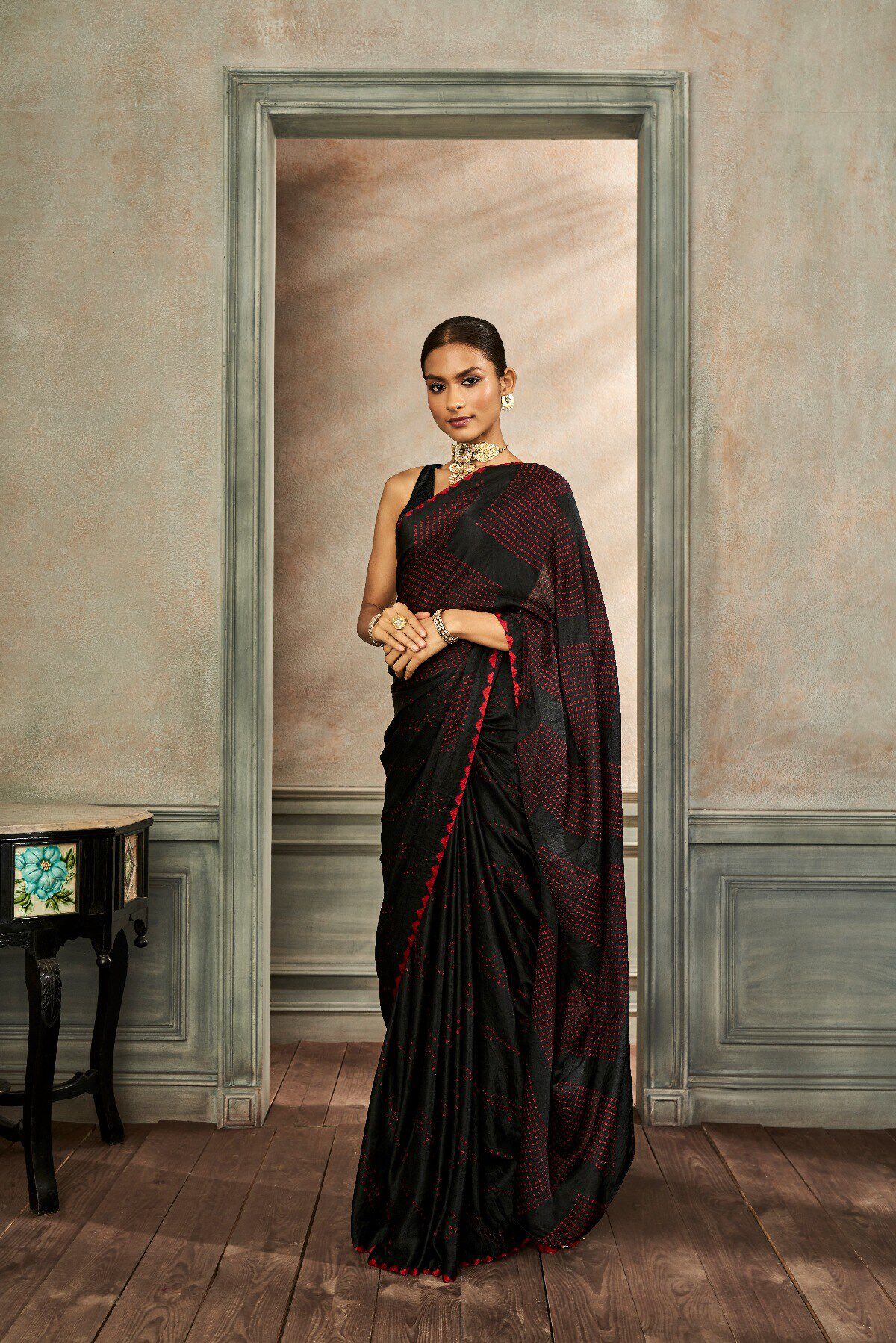 Deetya Bandhani Saree - Black And Red, Black/Red, image 3