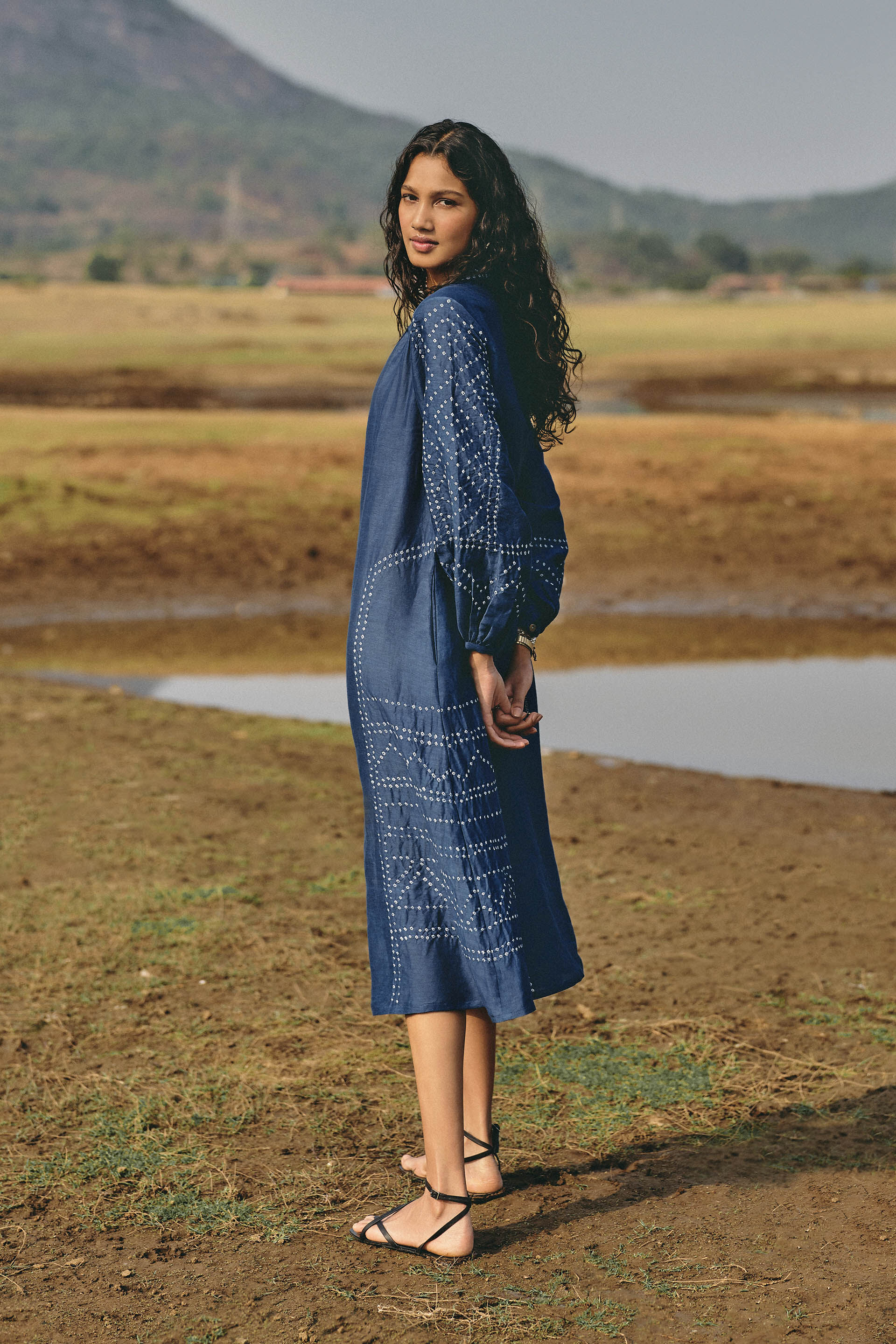 Buy Designer Windswept Handcrafted Bandhani Linen Dress Indigo Online from Anita Dongre