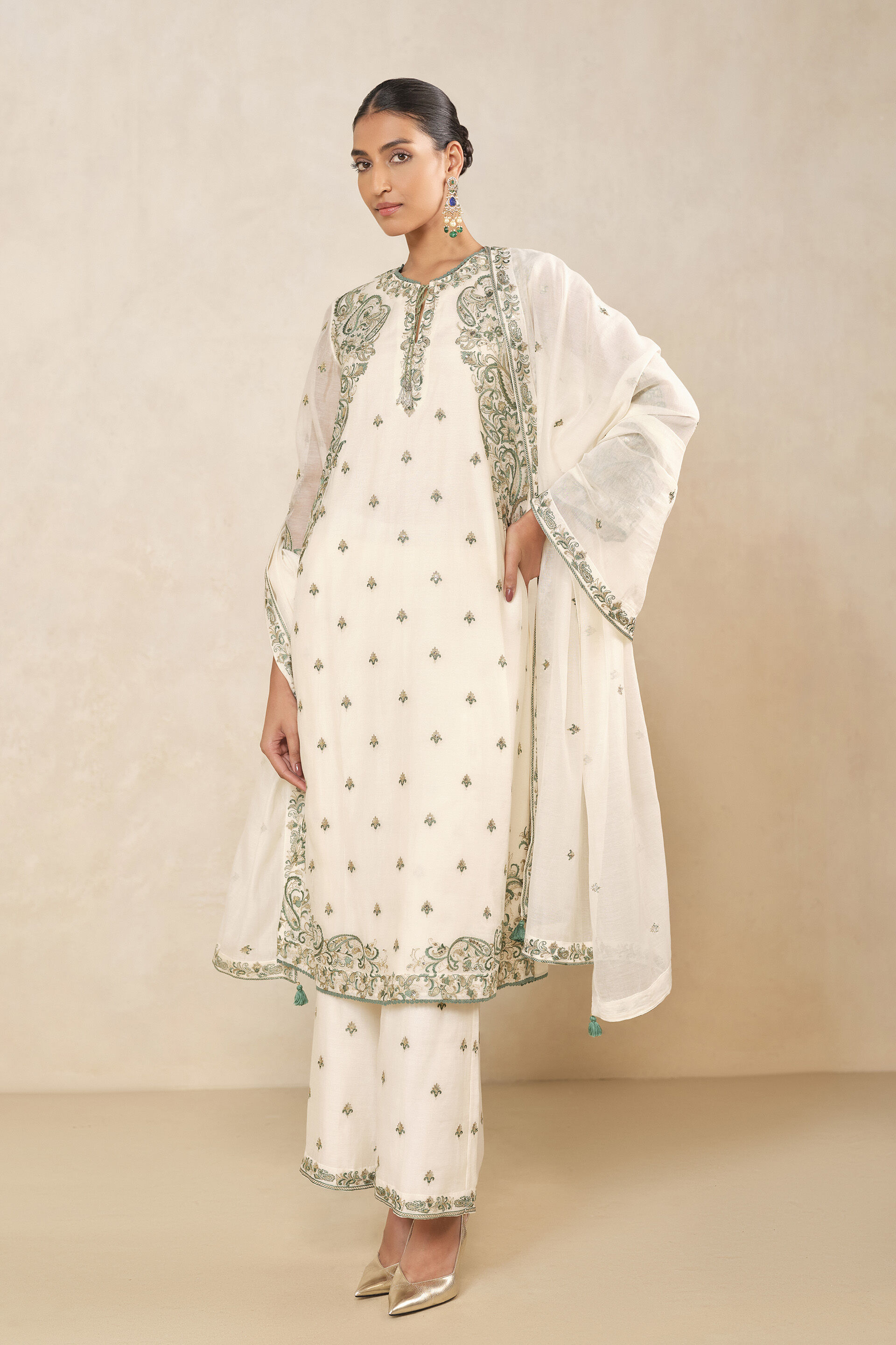 Aisha Embroidered Mul Kurta Set - Ivory, Ivory, image 3