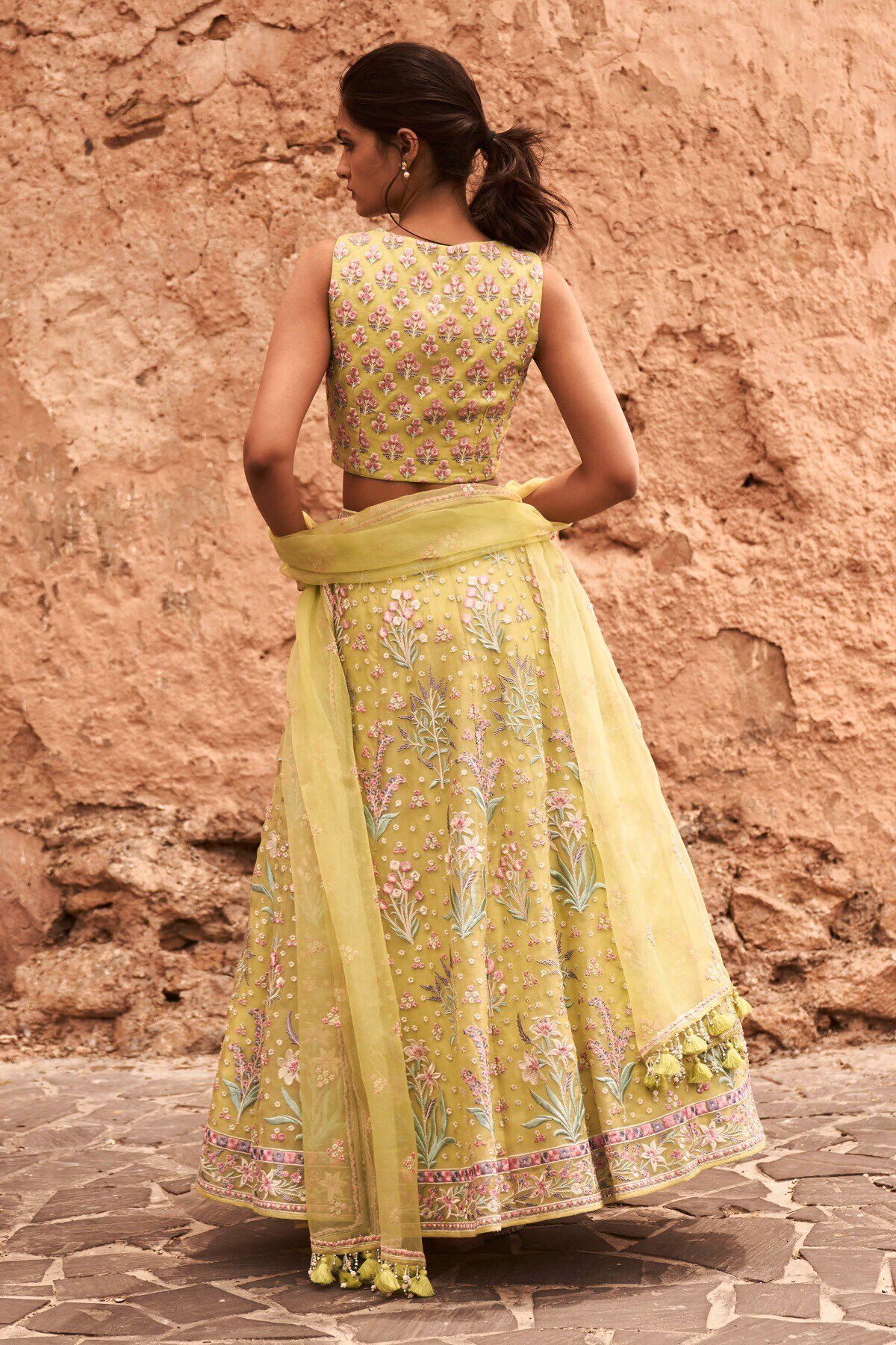3 - Yaruhi Crop Top & Skirt Set &ndash; Lime, image 3