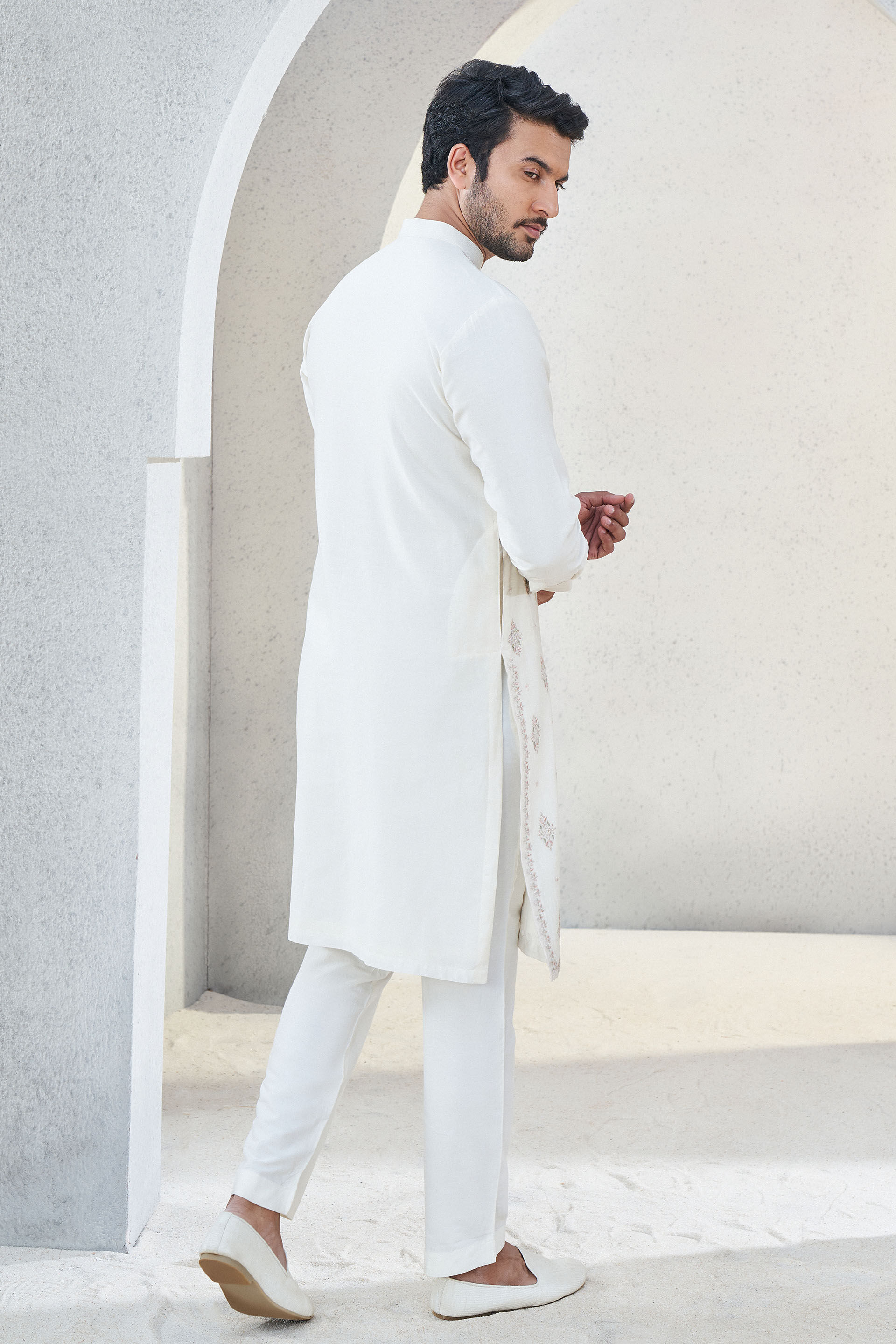 Anvit Embroidered Kurta - Off White, Off White, image 3