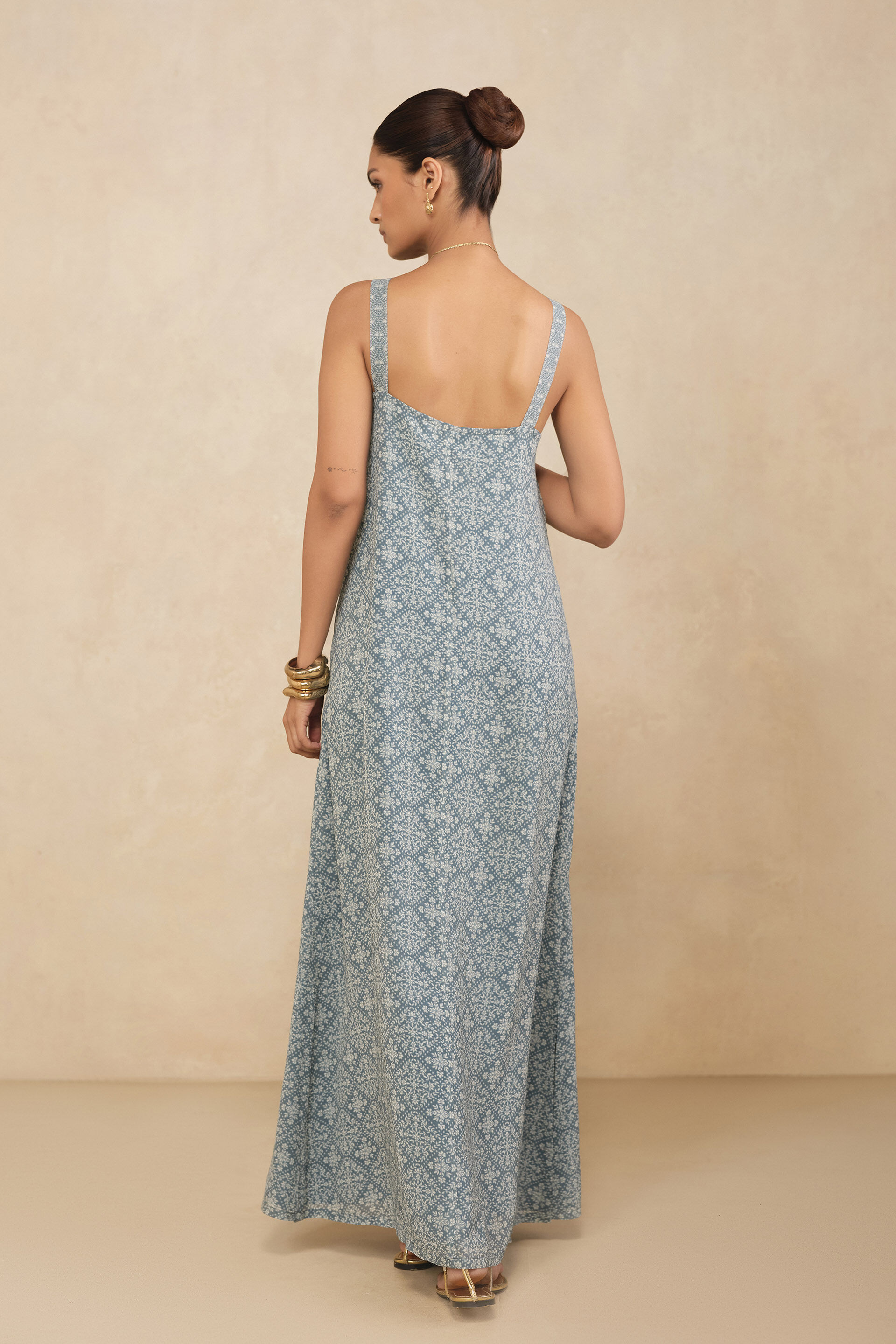 Amrin Kaftan - Blue, Blue, image 4