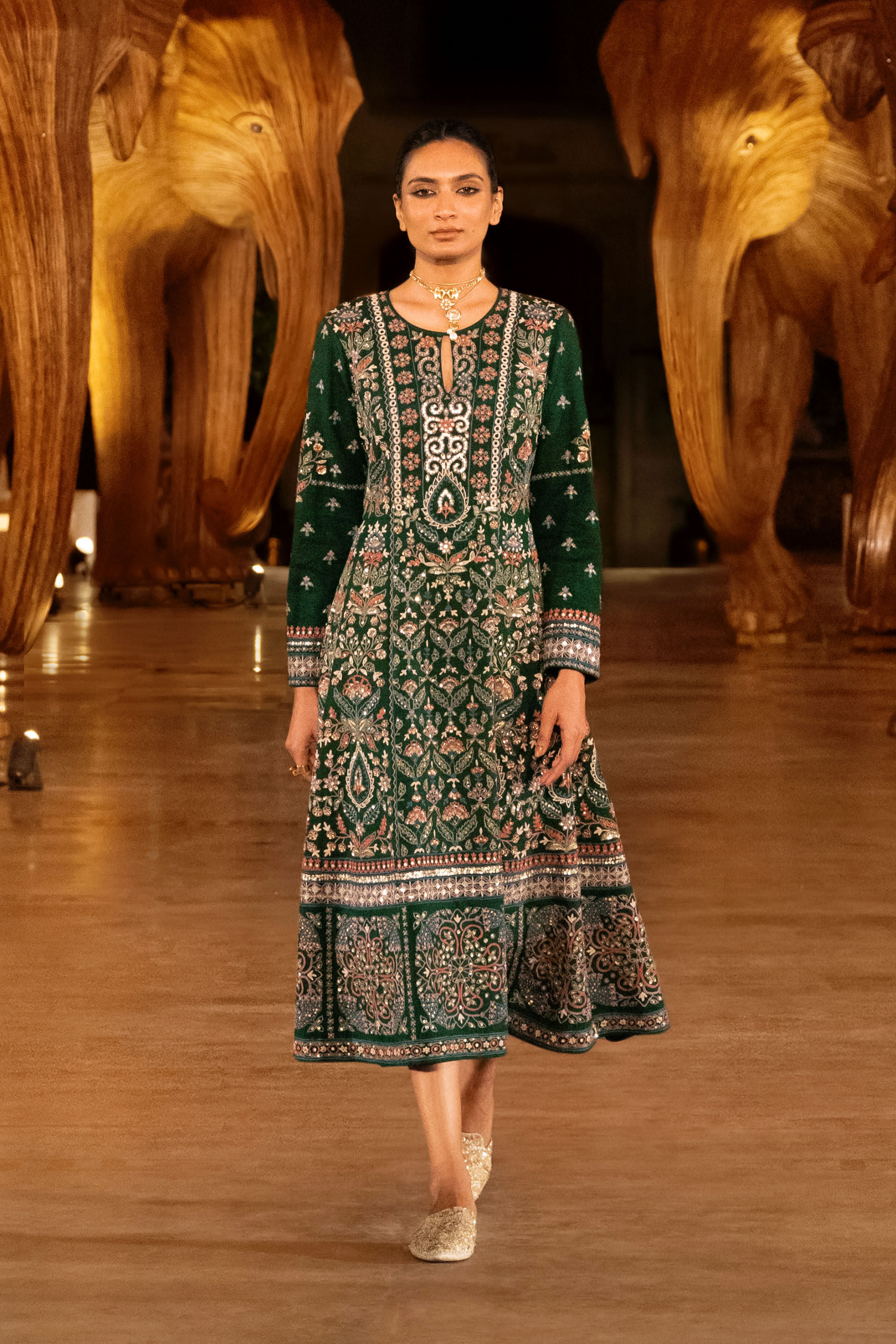 Serenade Of The Trees SEWA Hand-embroidered Silk Kurta Set - Green, Green, image 9