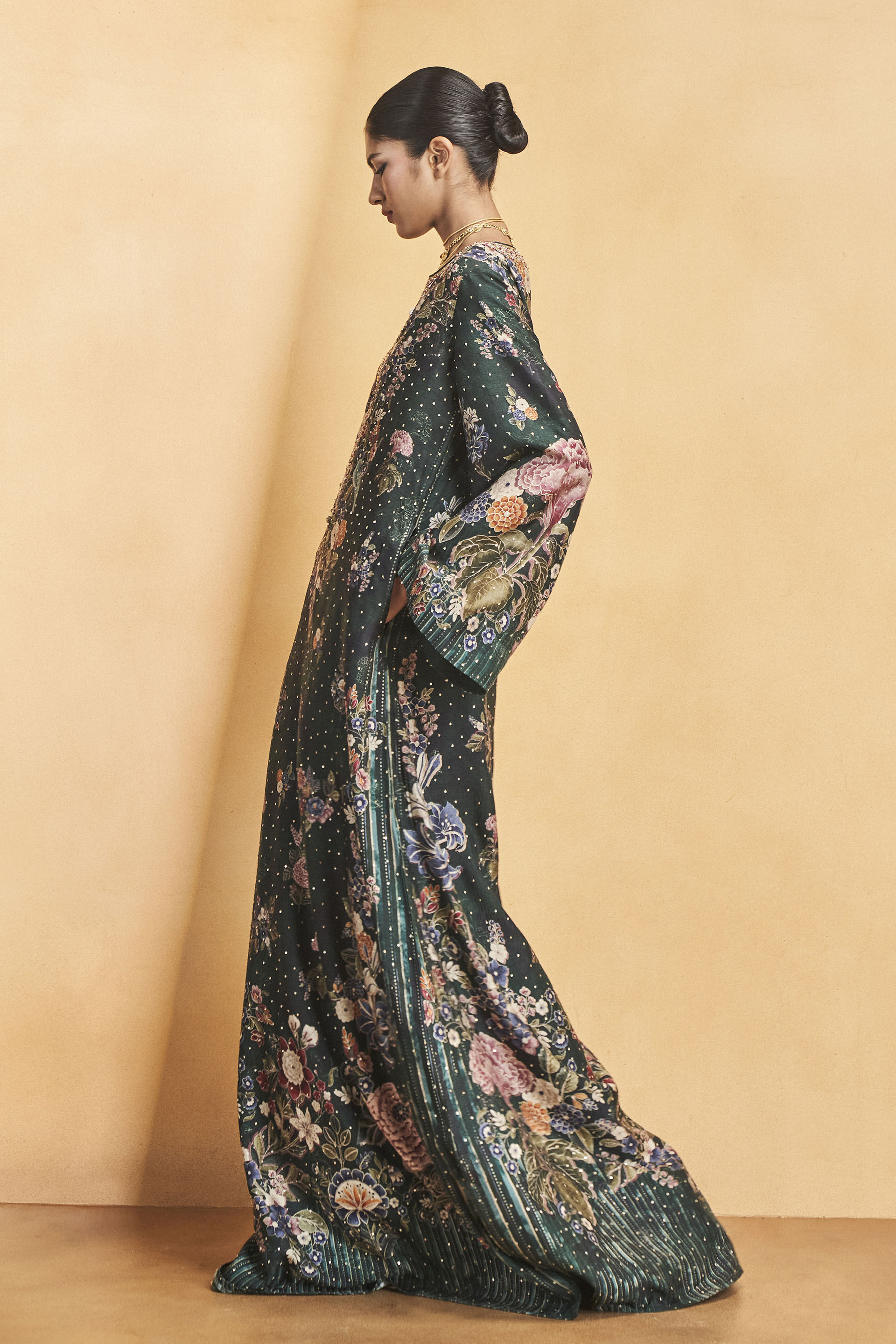 Life Of The Nightforest Embroidered Zardozi Kaftan - Green