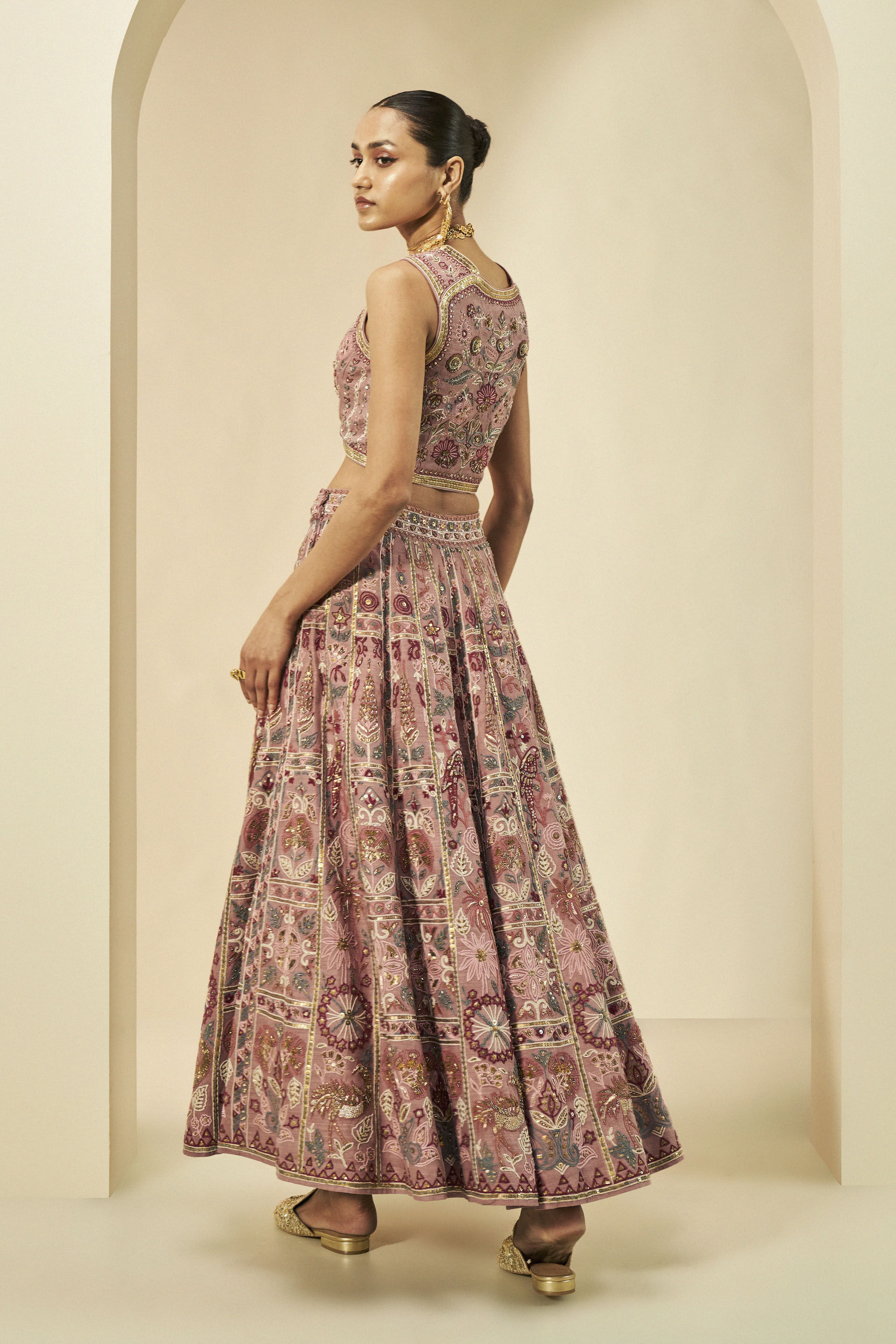 Embroidered silk skirt best sale
