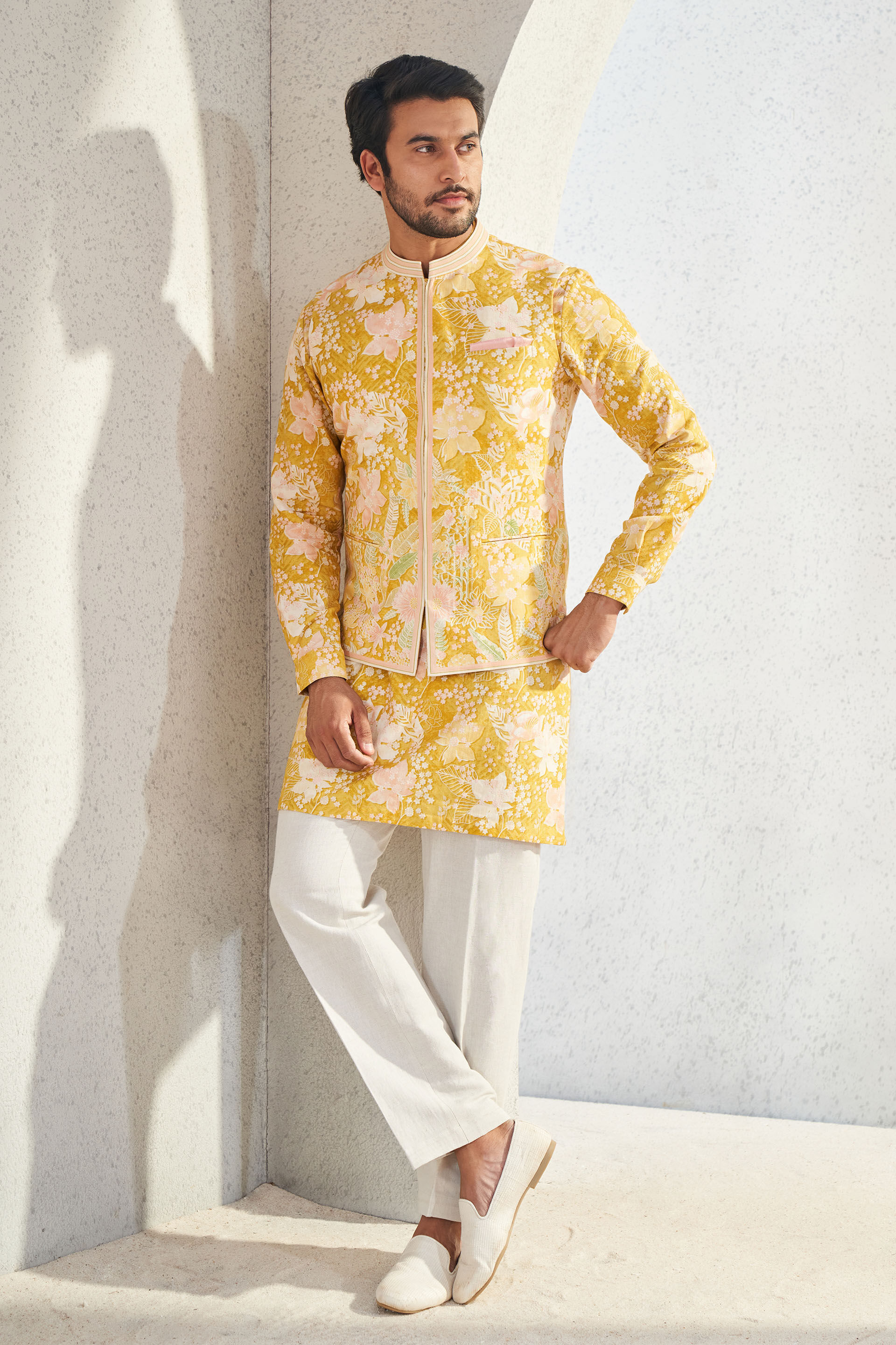 Sleeveless Mens Mustard Cotton Jute Nehru Jacket, Size : 46, Gender : Male  at Rs 595 / Piece in delhi