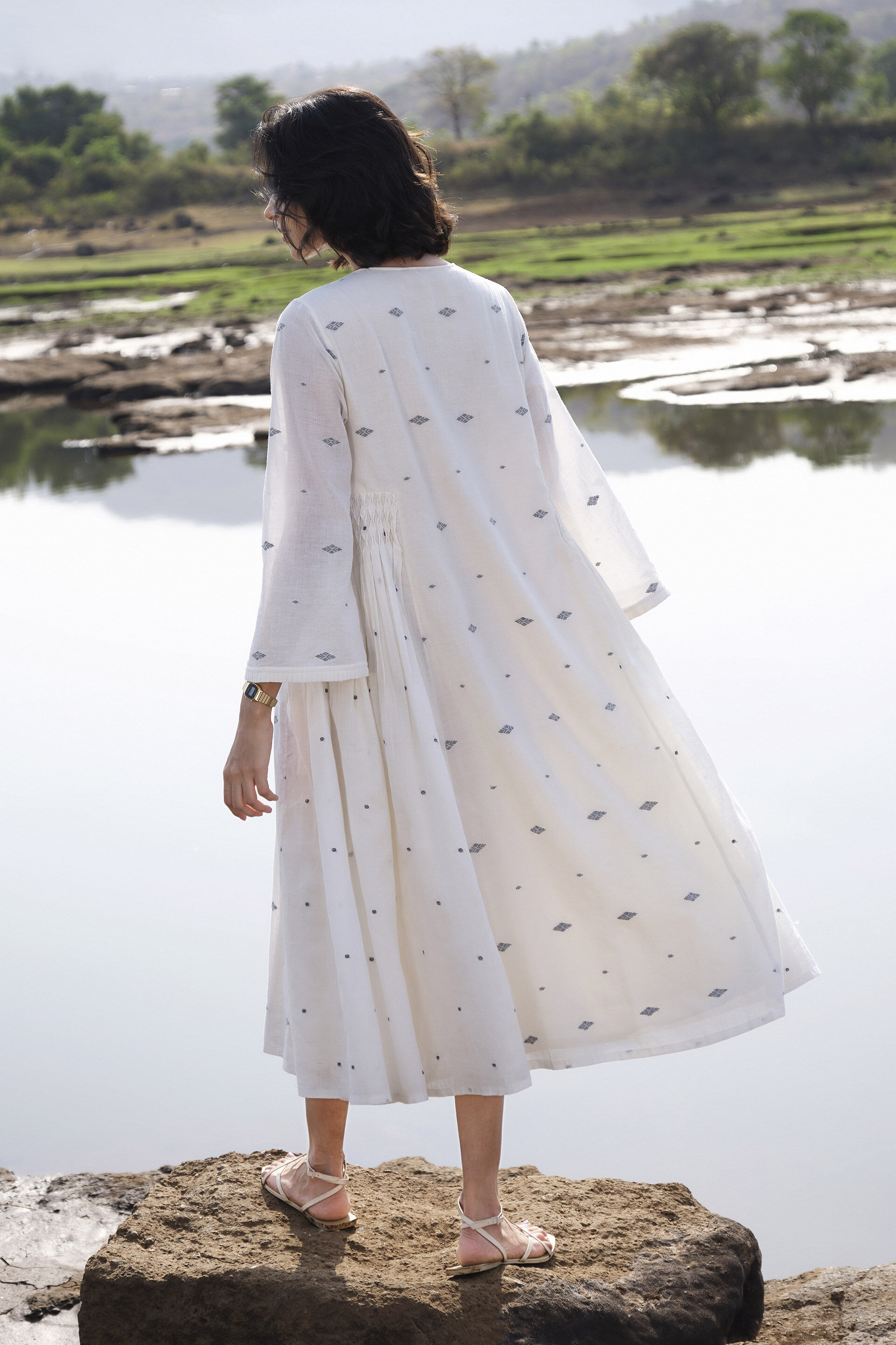 Highland Handwoven Jamdani Dress - Ivory