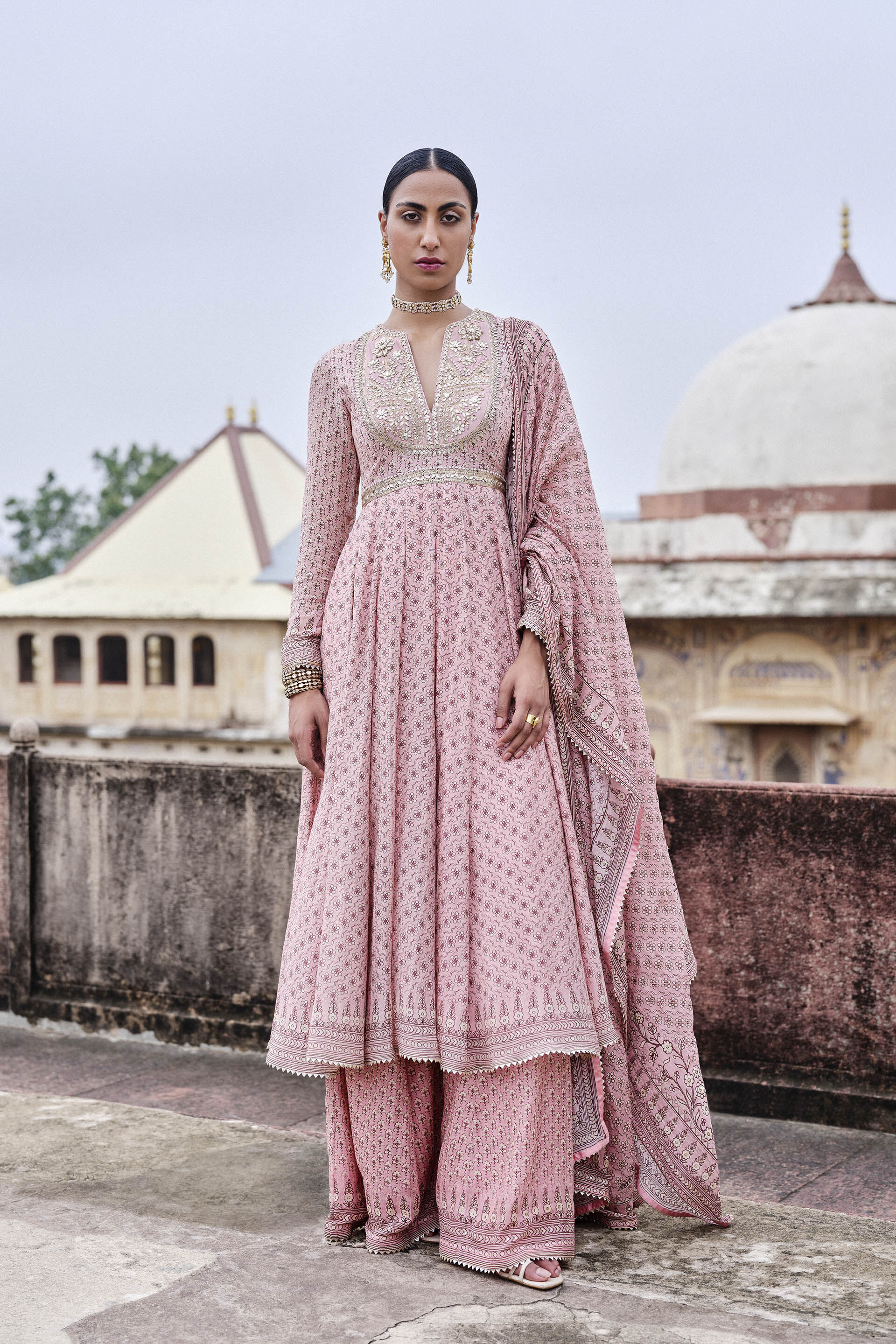 Alara Gota Patti Mul Anarkali Set Blush