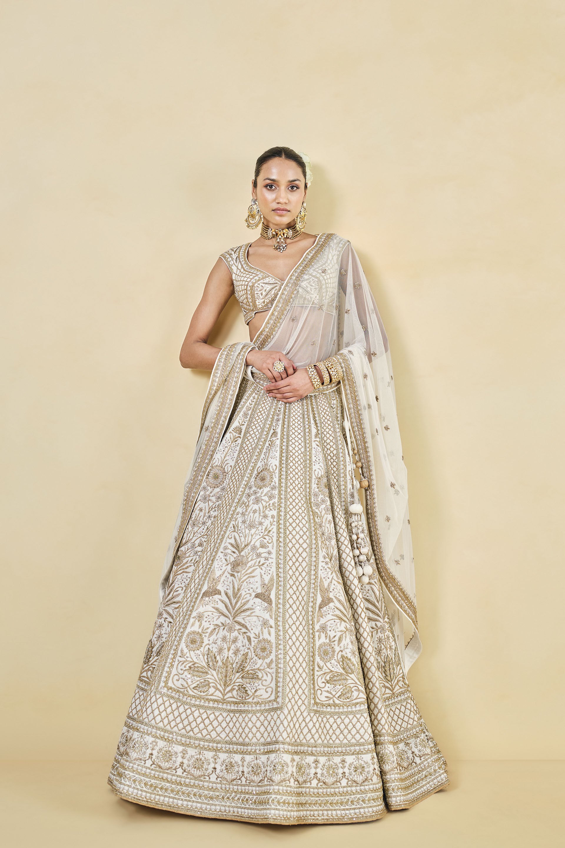 Celebrity Inspired White Designer Flared Lehenga with Attached Can ,  Bridal/ Bridesmaid Lehenga Custom Stitched Blouse / Fast shipping - Dresses