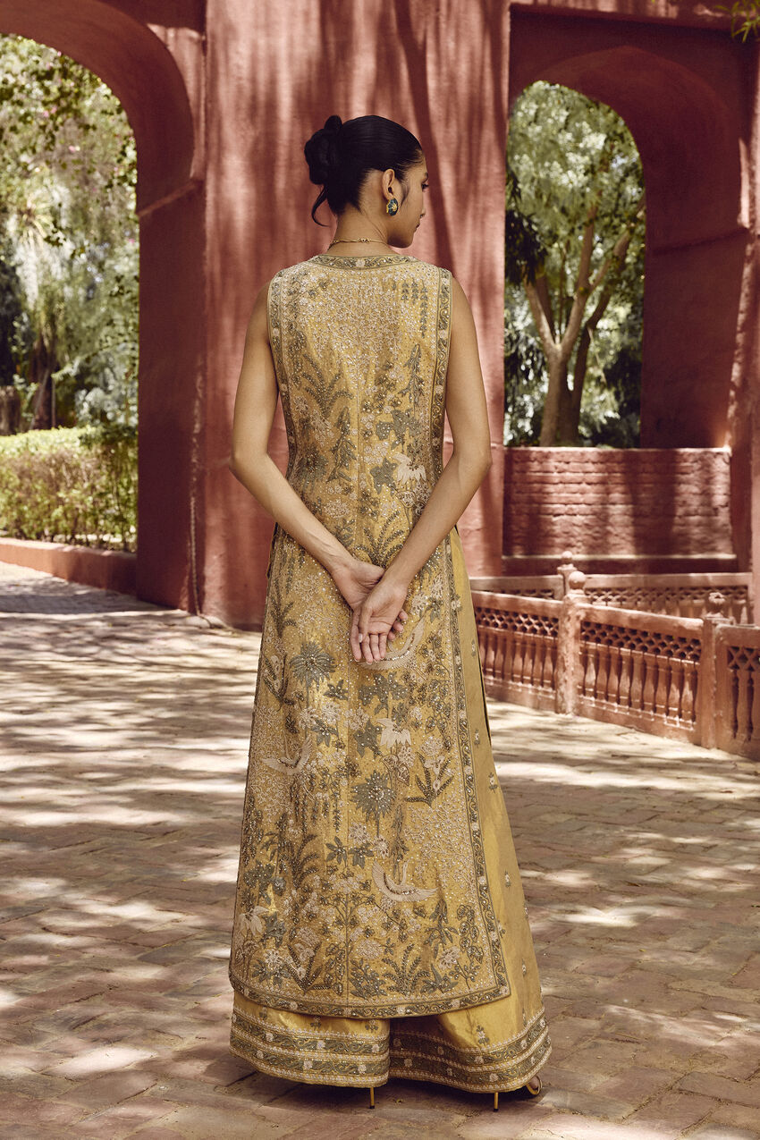 Buy Designer Wedding Dresses for Bride & Women Online in USA | Anita Dongre Buy Designer Wedding Dresses for Bride & Women Online in USA | Anita Dongre