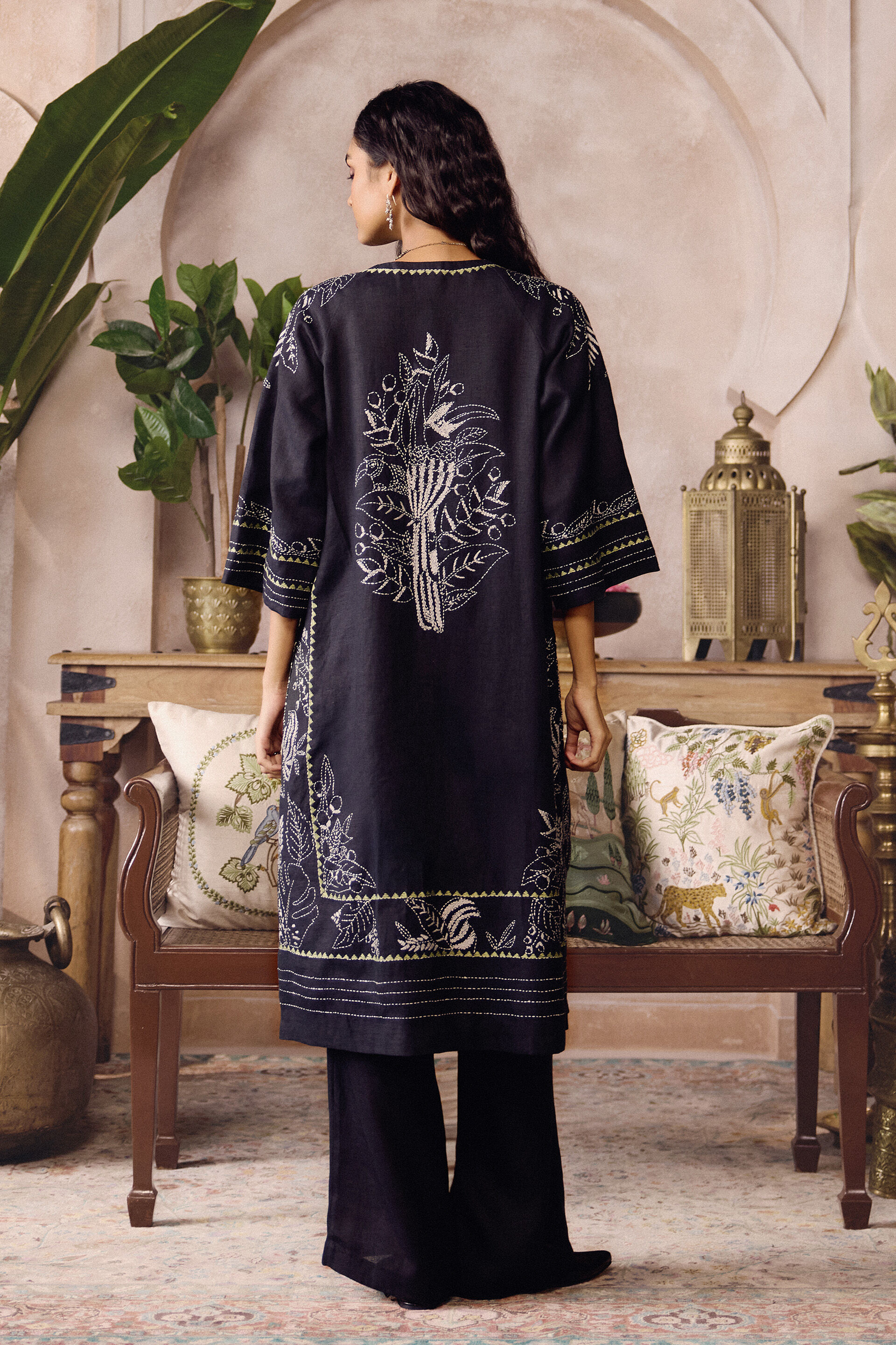 Beaumont Hand-embroidered Kantha Hemp Jacket Set - Black