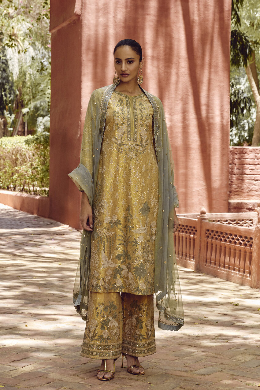 Buy Designer Wedding Dresses for Bride & Women Online in USA | Anita Dongre Buy Designer Wedding Dresses for Bride & Women Online in USA | Anita Dongre