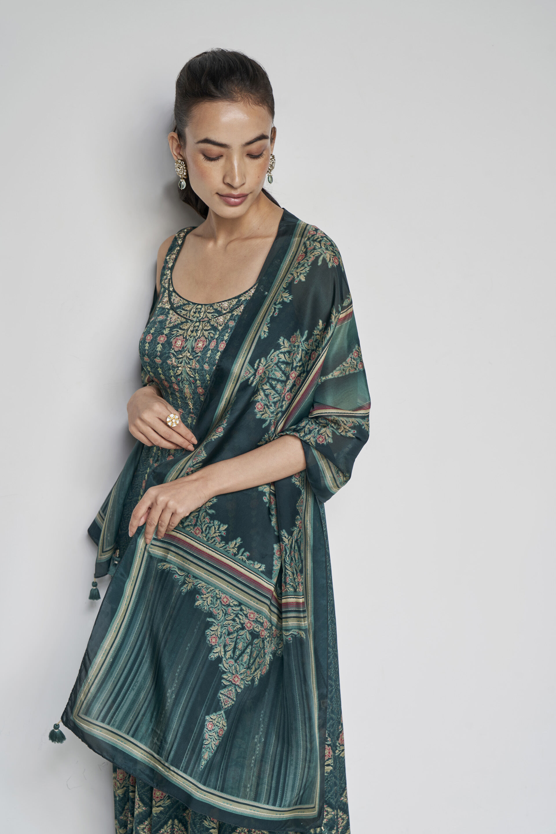 Mayin Scarf Green