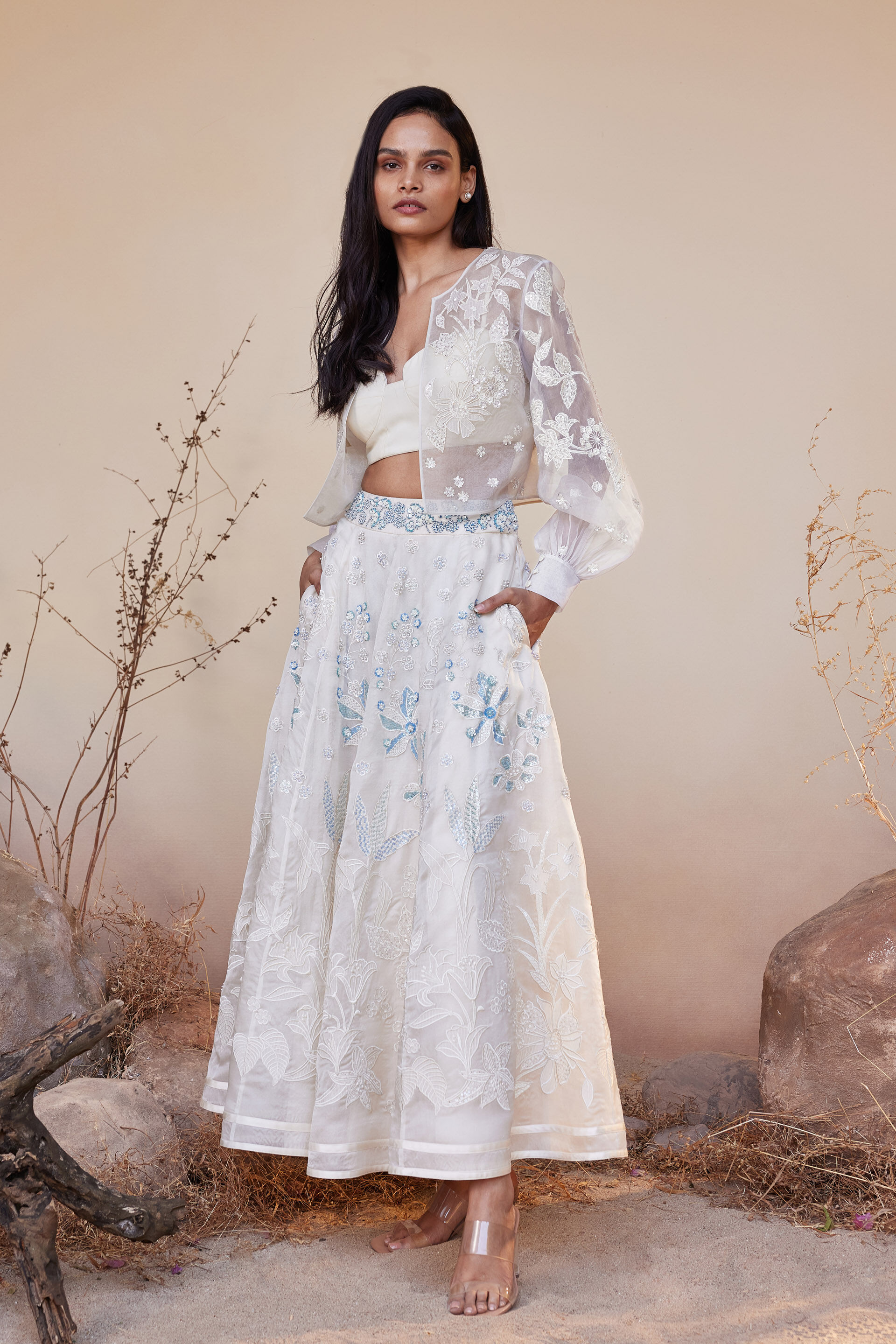 White lace skirt set outlet
