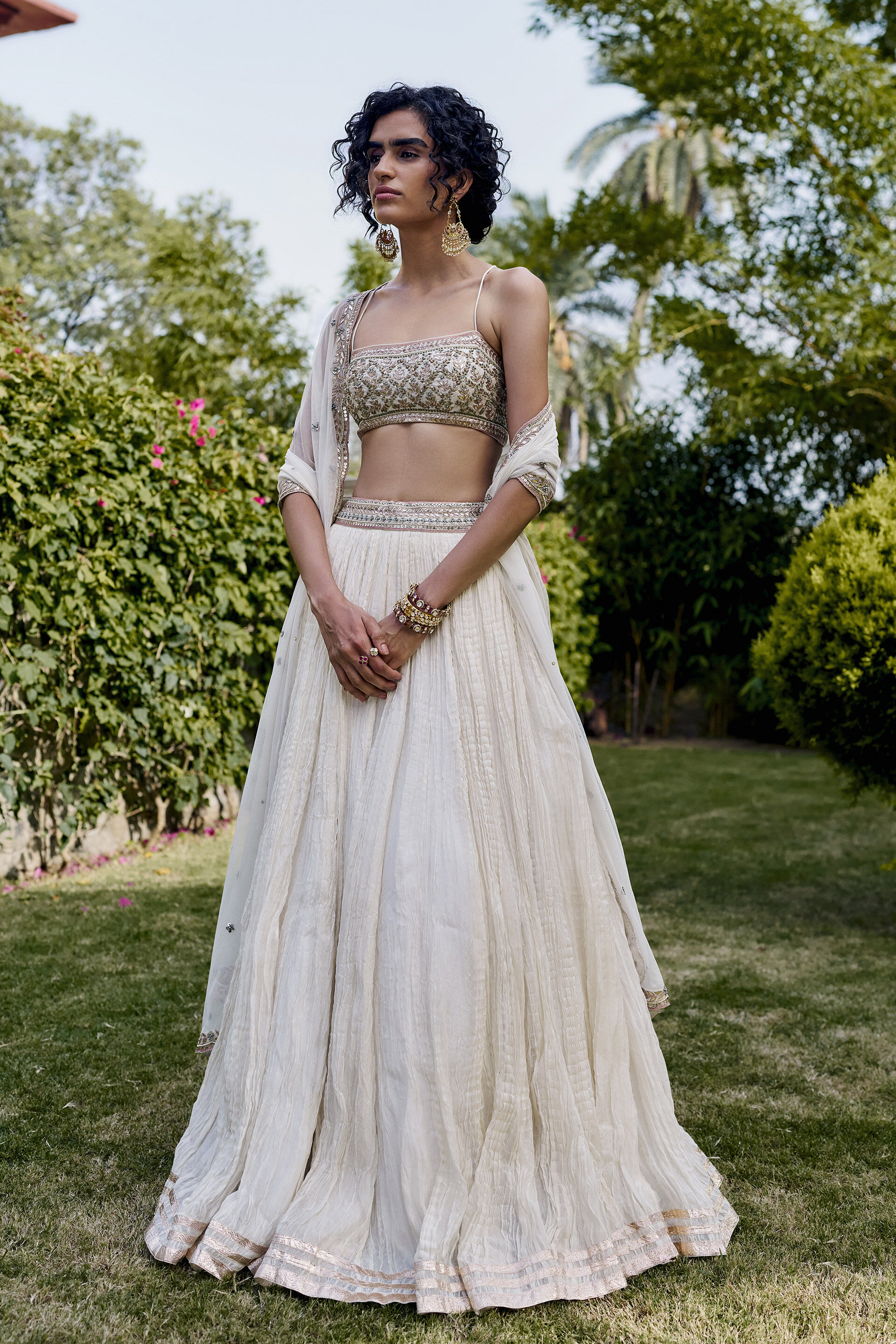 Heirloom Gota Patti Mul Lehenga Set - ​Ivory