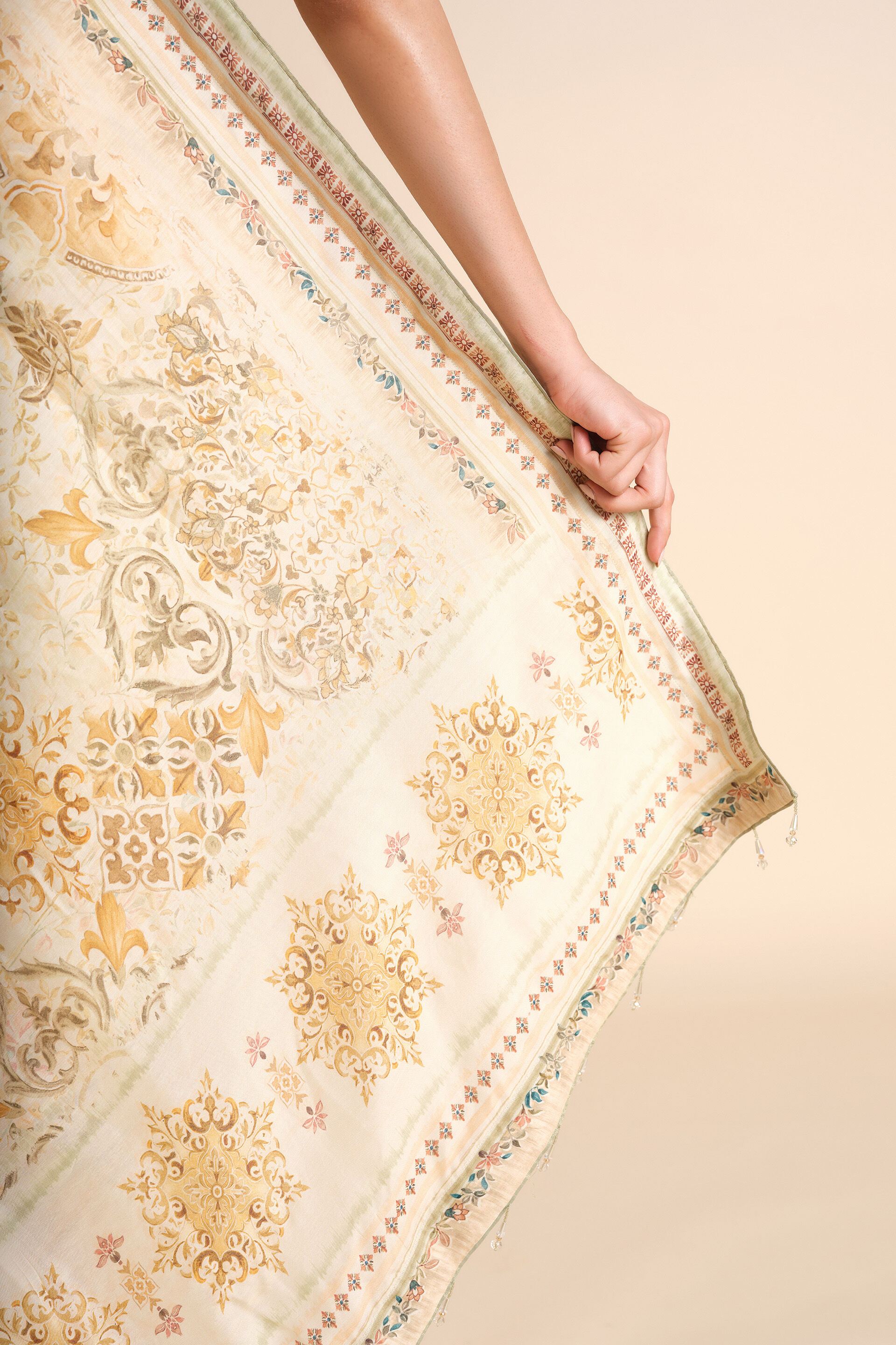 Vanora Printed Saree - Cream, Cream, image 8