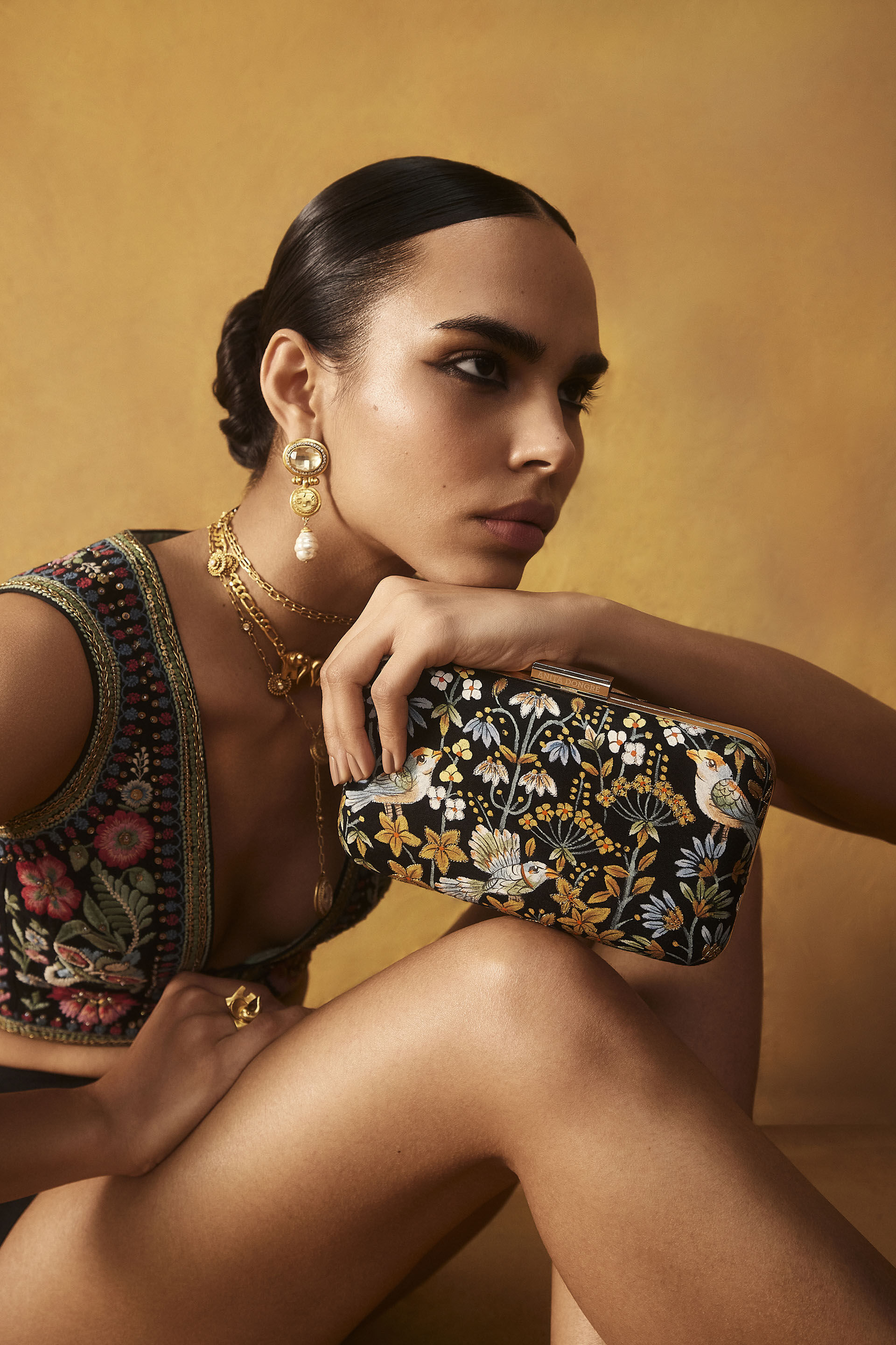 Pichhwai Clutch - Nightingale Black, Black, image 7