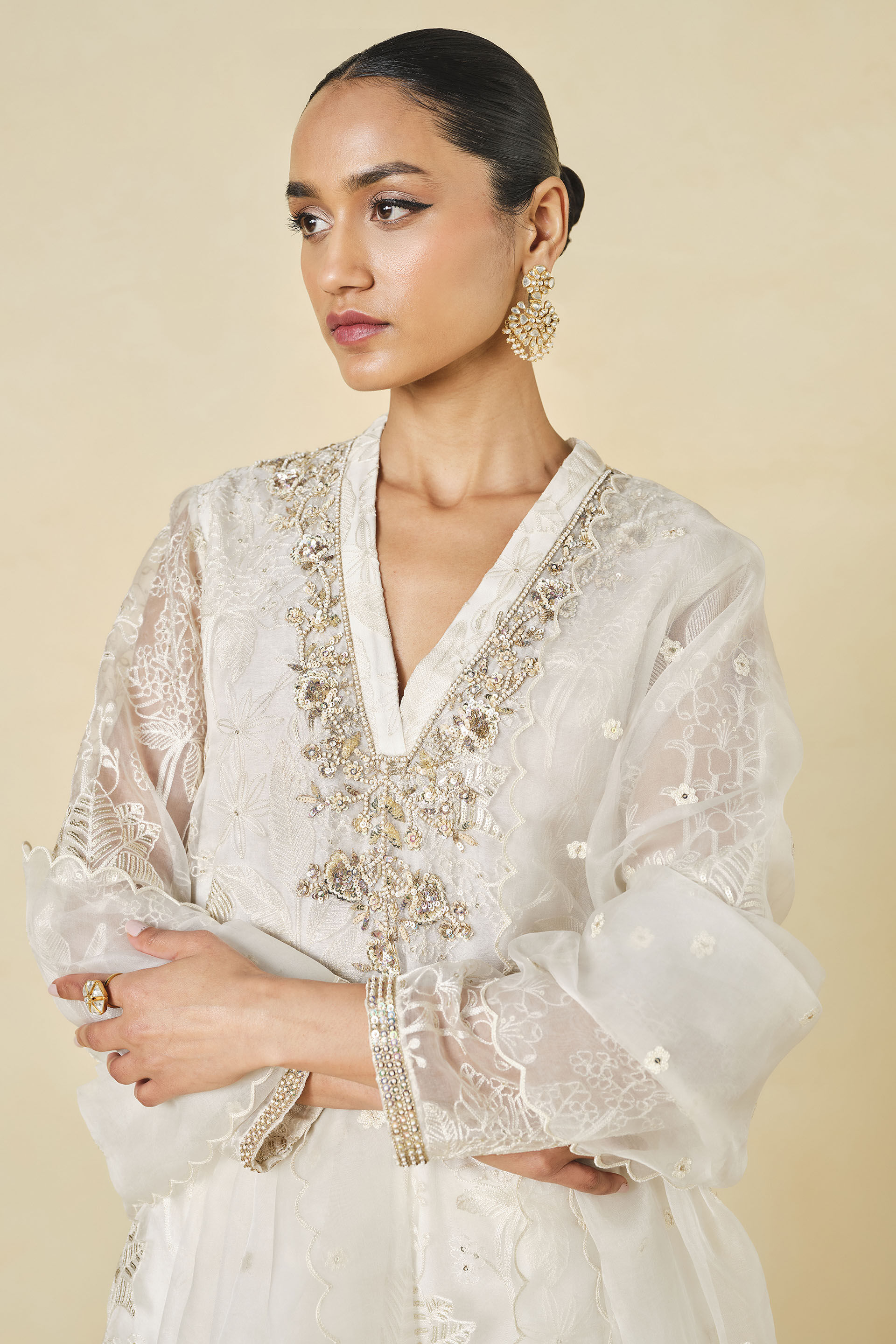 Samandar Embroidered Suit Set Cream